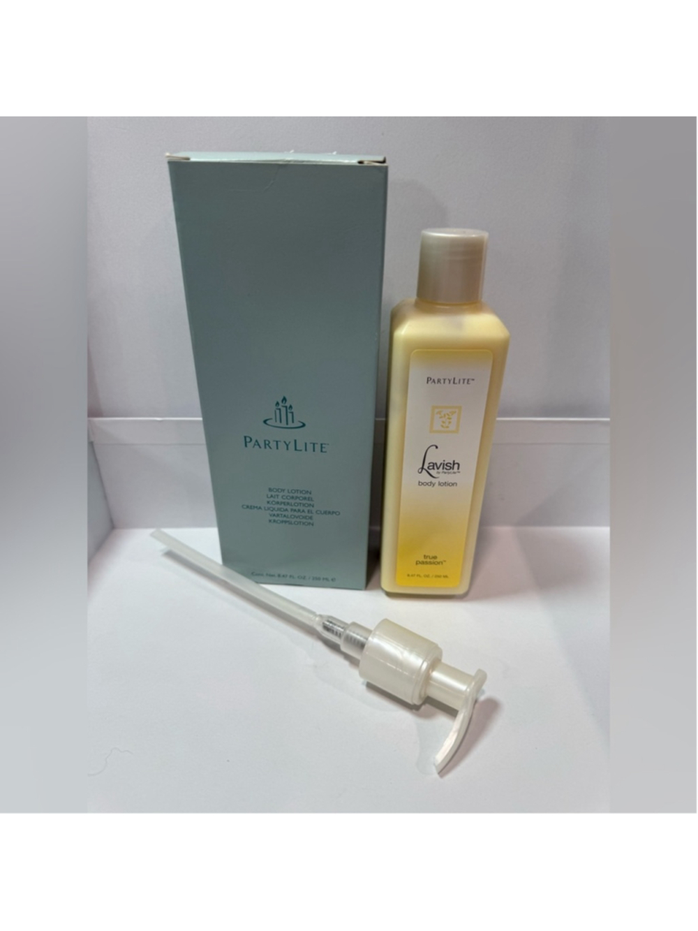 Vintage PartyLite Lavish Body Lotion True Passion 8.47 oz Sealed NIB w/ Pump